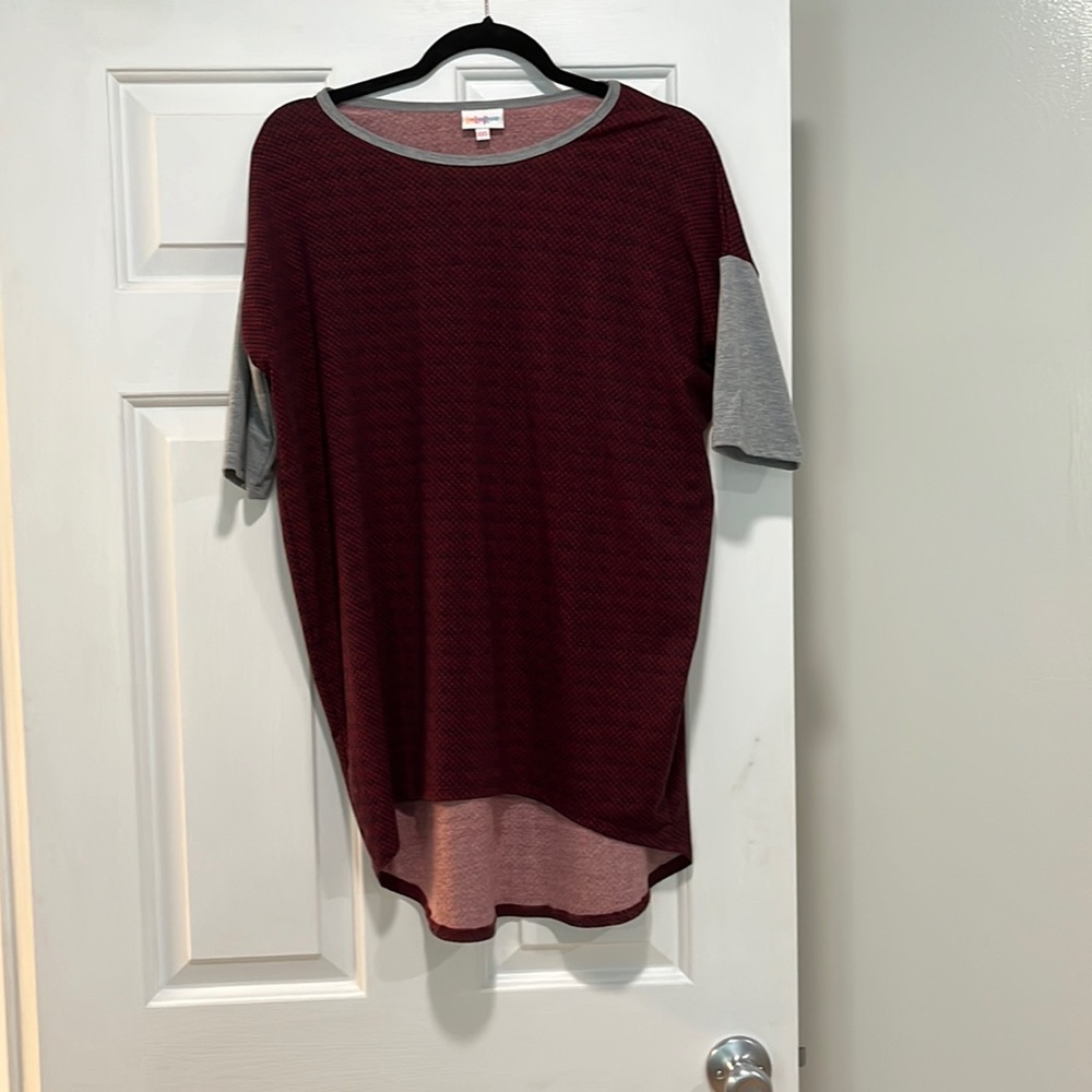 Short sleeve shirt